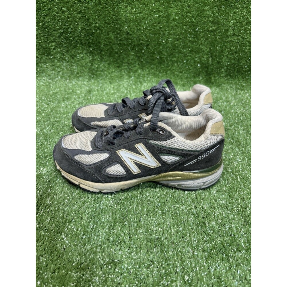 New Balance 990v3 Boys Size 2Y Green Athletic Running Walking Shoes Sneakers